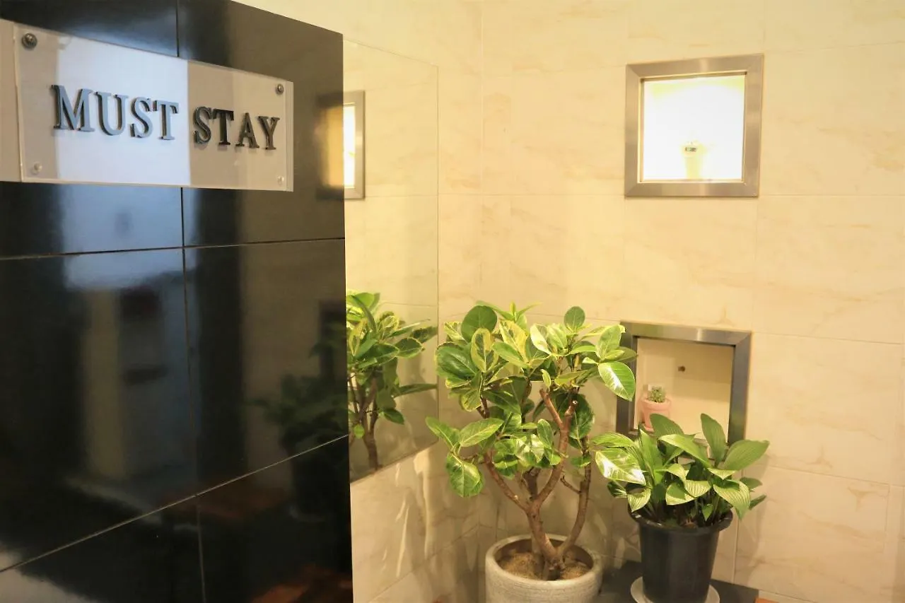 Must Stay Hotel Seoul 2*,